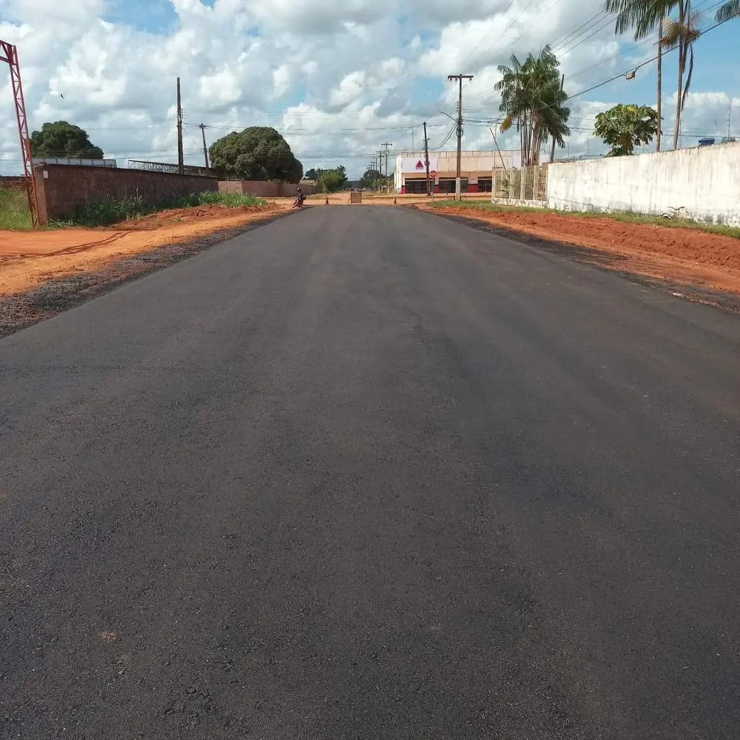 INFRAESTRUTURA: Prefeitura soluciona grave  problema em rua no Caetano; ações seguem em outros bairros 